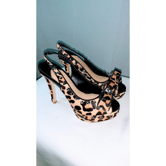 Heels - Picture 3 of 11